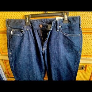 Women’s Carharrt Jeans- Curvy Fit